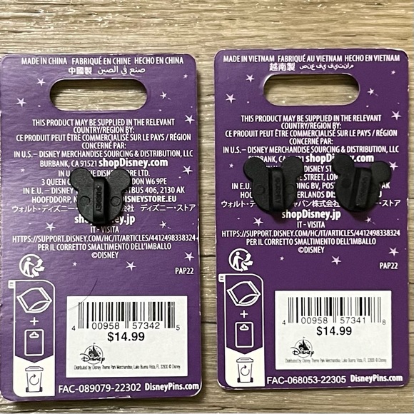 Disney Parks 2023 Joey Chou Mickey Minnie Castle Train Small World Pin Set NEW - Picture 2 of 6